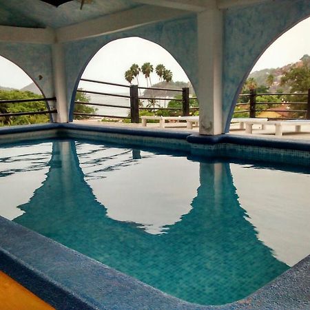 זיהואטנחו Hotel Arturo'S מראה חיצוני תמונה