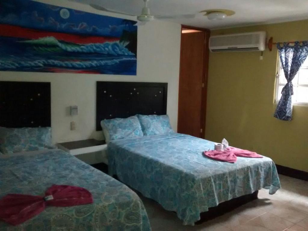 זיהואטנחו Hotel Arturo'S מראה חיצוני תמונה